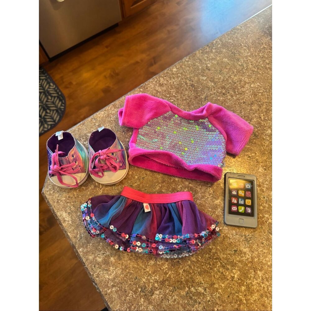 Build A Bear Sparkly Sequined Outfit Set Skirt Shoes Phone Pink Glam Clothes